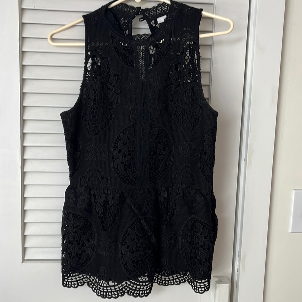 Ro & de lace like top